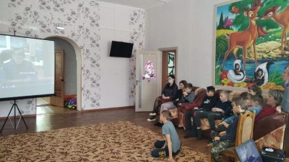 Сотрудники Троицкого МСО СУ СКР по Алтайскому краю провели экскурсию для воспитанников подшефного детского центра